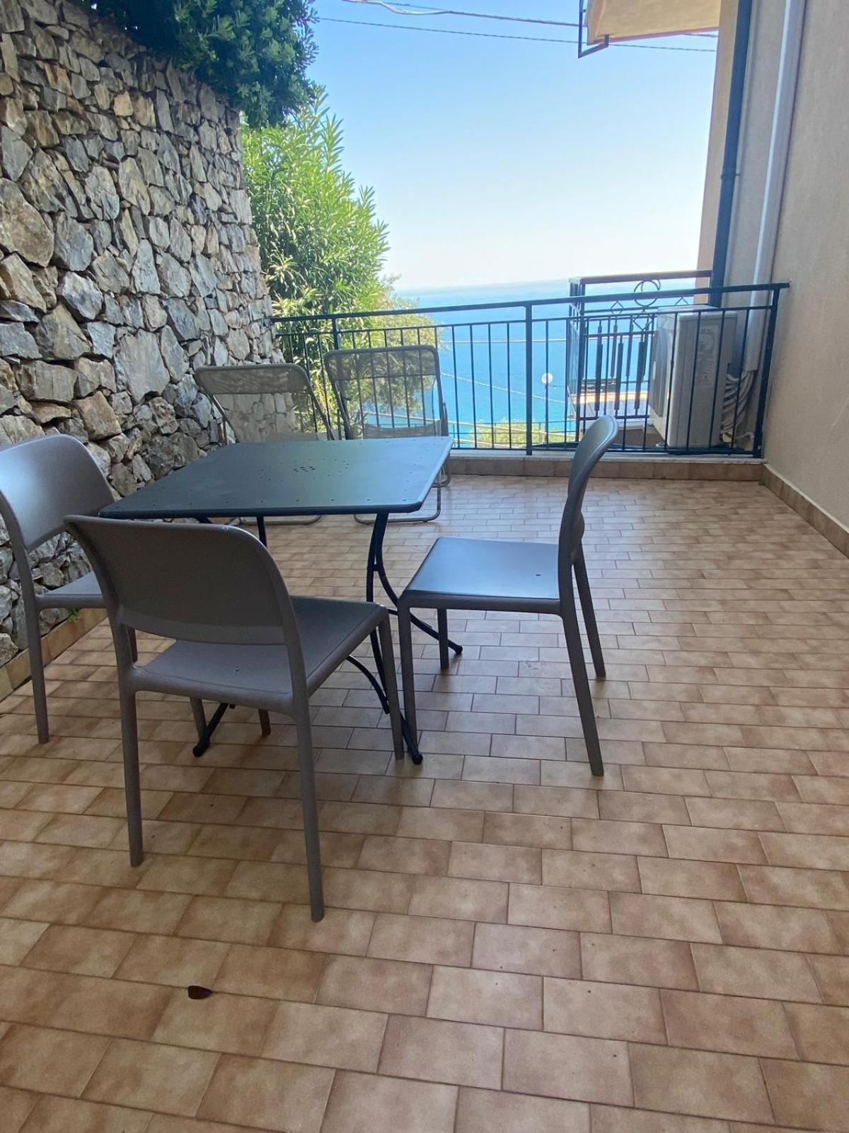 Hotel Rosita Finale Ligure Buitenkant foto